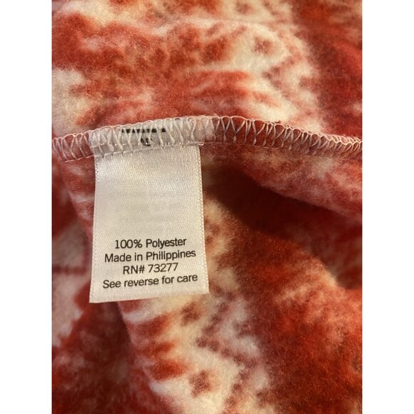 Croft & Barrow Christmas Women’s X1 Red/White Snowflake Top ~New Soft - Picture 5 of 6